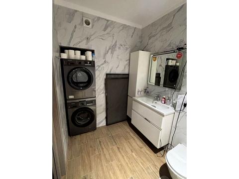 квартира за адресою Перлинна вул., 8