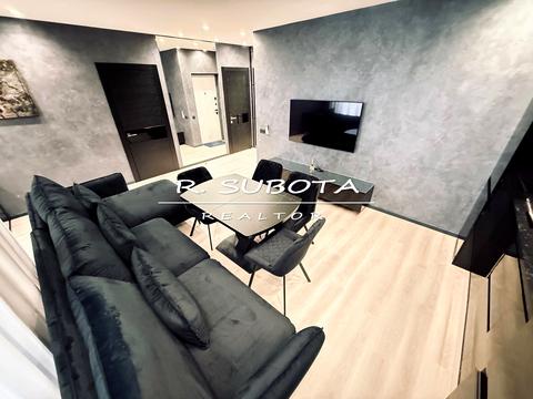 квартира за адресою Василя Вишиваного вул., 42-А