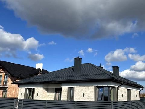 будинок за адресою Дорошенка вул.