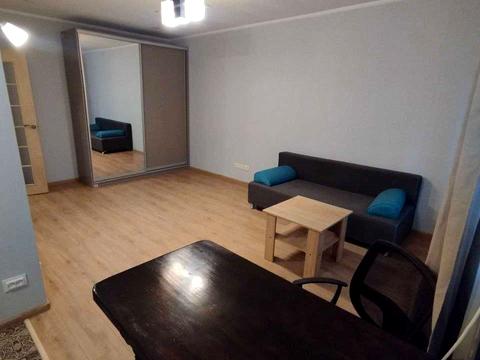 квартира за адресою Набережно-Хрещатицька вул., 3-А