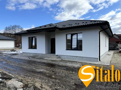 будинок за адресою Жукова