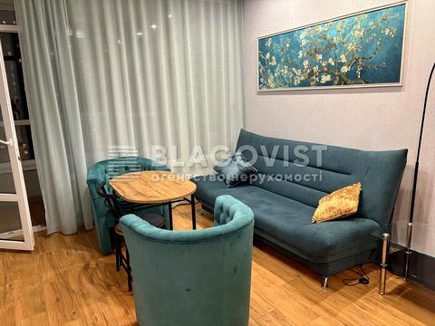 квартира за адресою Генерала Грекова вул., 4