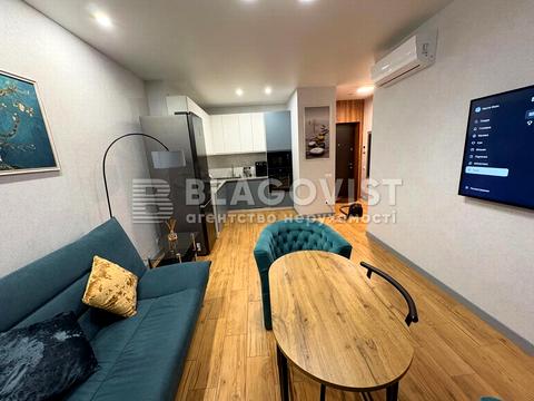 квартира за адресою Генерала Грекова вул., 4