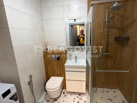 квартира за адресою Генерала Грекова вул., 4