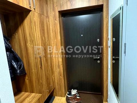 квартира за адресою Генерала Грекова вул., 4