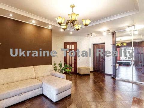 квартира за адресою Валерія Лобановського просп. (Червонозоряний), 4-А