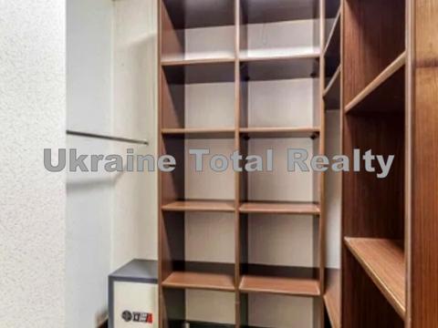 квартира за адресою Валерія Лобановського просп. (Червонозоряний), 4-А