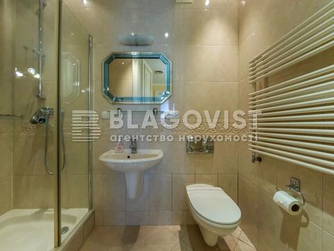 квартира за адресою Шовковична вул., 10