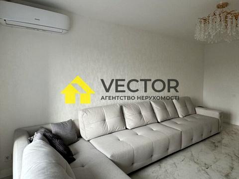 квартира за адресою Олександра Оксанченка вул. (Степового Фронту), (Будинок)