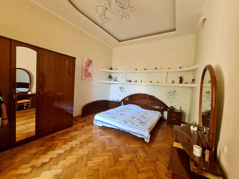 квартира за адресою Одеса, Пантелеймонівська вул., 28