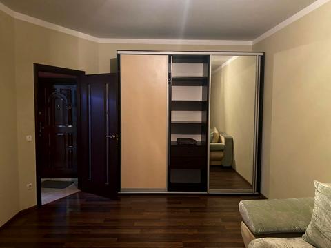 квартира за адресою Разумовська вул., 10/12