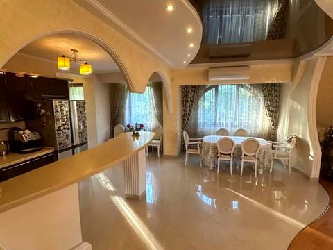 квартира по адресу Ивана Франко ул., 137а