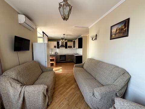 квартира за адресою Дніпровська набережна вул., 26-А