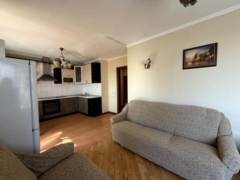 квартира за адресою Дніпровська набережна вул., 26-А