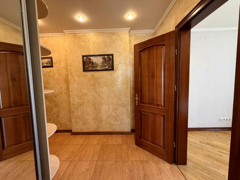 квартира за адресою Дніпровська набережна вул., 26-А