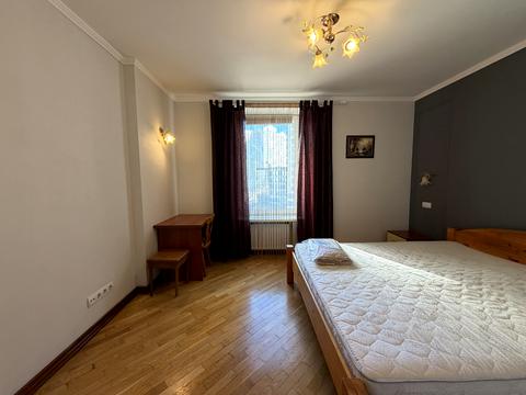 квартира за адресою Дніпровська набережна вул., 26-А