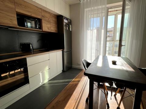 квартира за адресою Харків, Драгоманова вул., 6