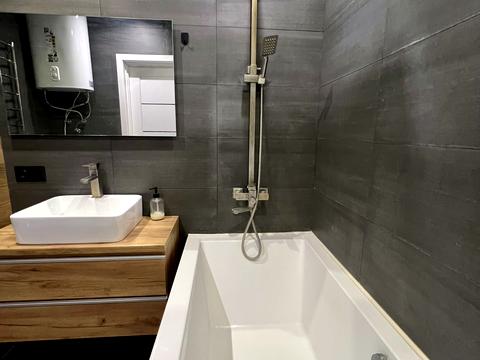 квартира за адресою Харків, Драгоманова вул., 6