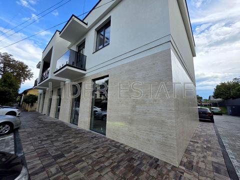 комерційна за адресою Руська вул., 23