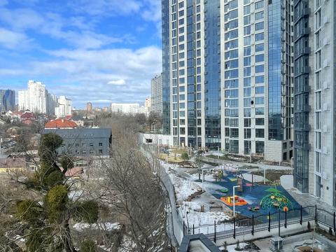 квартира за адресою Андрія Верхогляда вул. (Михайла Драгомирова), 30