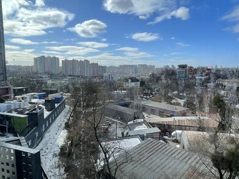 квартира за адресою Андрія Верхогляда вул. (Михайла Драгомирова), 30