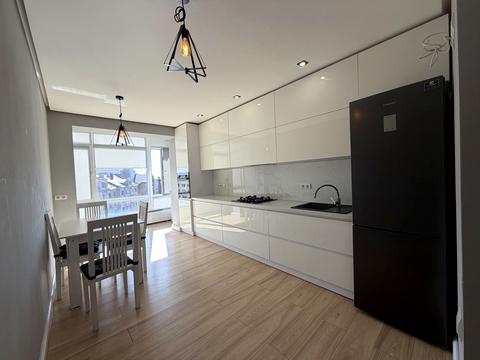 квартира за адресою Гетьмана Петра Дорошенка вул., 22б