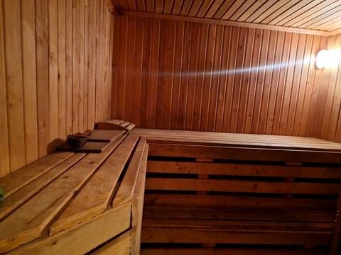 будинок за адресою молодіжна