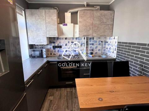 квартира за адресою Соборності вул. (Косіора), 24