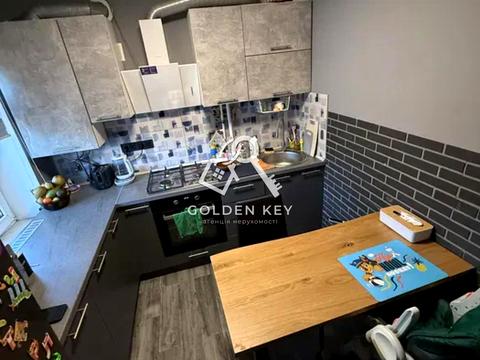 квартира за адресою Соборності вул. (Косіора), 24