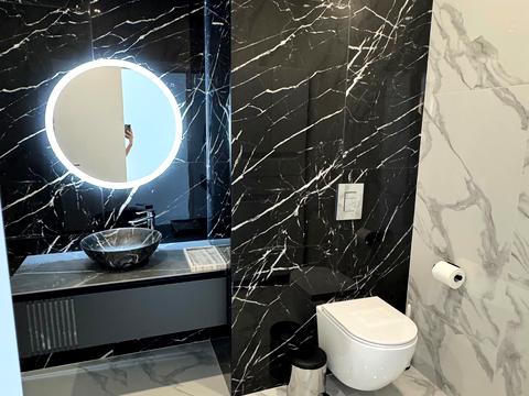 квартира за адресою Київ, Андрія Верхогляда вул. (Михайла Драгомирова), 14-А