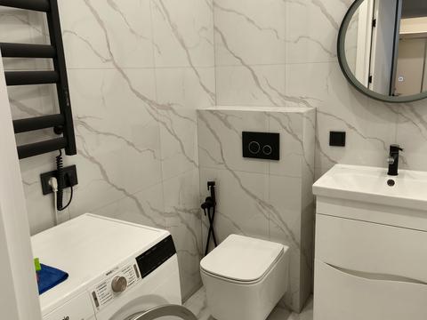 квартира по адресу 1-й  Миру пер., 1