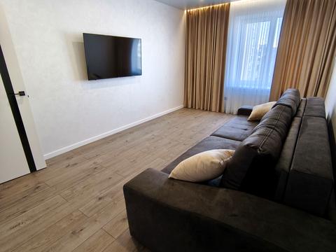 квартира по адресу 1-й  Миру пер., 1