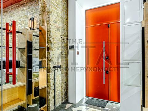 комерційна за адресою Київ, Богдана Хмельницького вул., 1