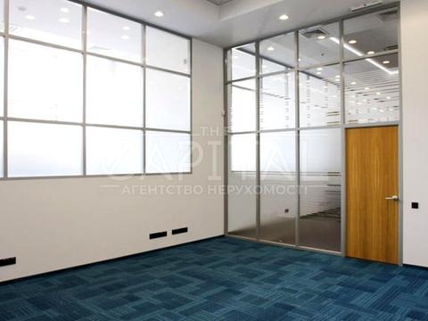 комерційна за адресою Євгена Коновальця вул. (Щорса), 44-А