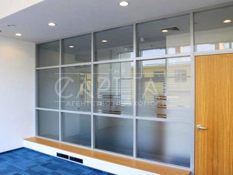 комерційна за адресою Євгена Коновальця вул. (Щорса), 44-А