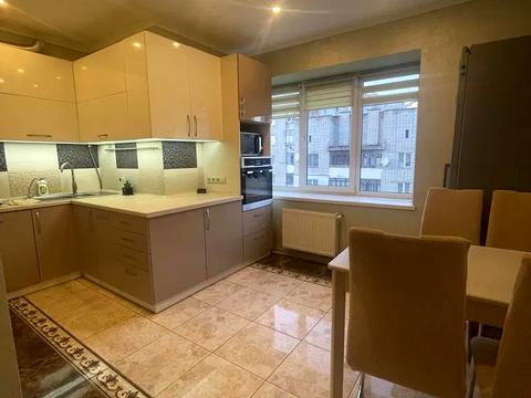 квартира по адресу Вернадского ул., 4