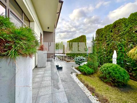 будинок за адресою Кар'єрна вул.