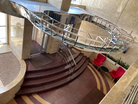 комерційна за адресою Тараса Шевченка бульв., 33-Б