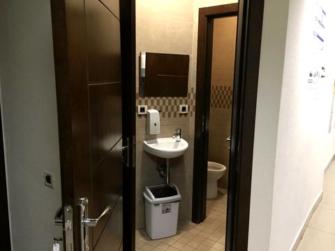 комерційна за адресою Тараса Шевченка бульв., 33-Б