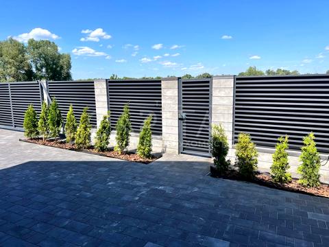 дом по адресу Мельника