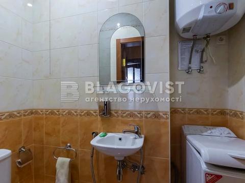 квартира за адресою Київ, Василя Верховинця вул., 10