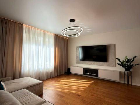 дом по адресу Августина Волошина ул.