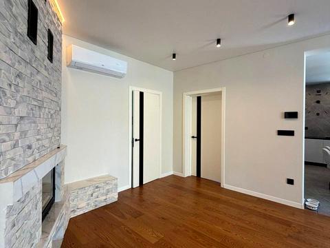 дом по адресу Августина Волошина ул.