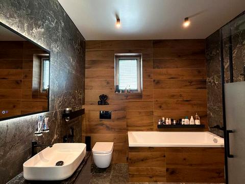 дом по адресу Августина Волошина ул.