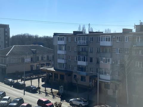 квартира за адресою Перемоги вул., 6