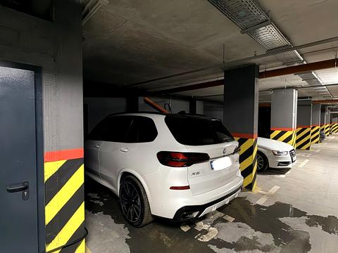 паркоместо по адресу Лесная ул., 5