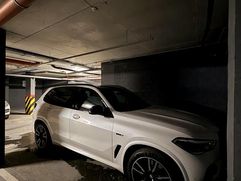 паркоместо по адресу Лесная ул., 5