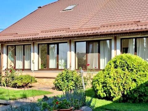 будинок за адресою Київський шлях просп. (Декабристів), 81