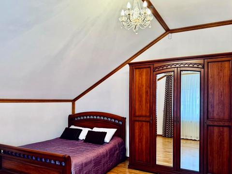 дом по адресу Декабристов просп. (Декабристів), 81