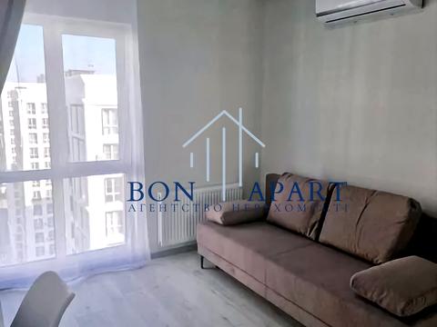 квартира за адресою Київ, Михайла Максимовича вул. (Онуфрія Трутенка), 26-Д